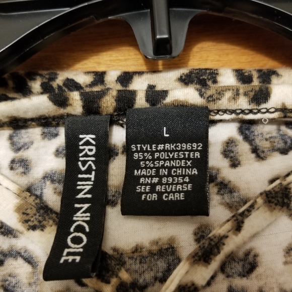 Blouse - Picture 5 of 6